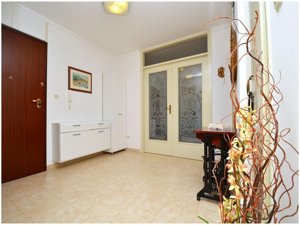 Apartment Laura Podstrana Camera foto